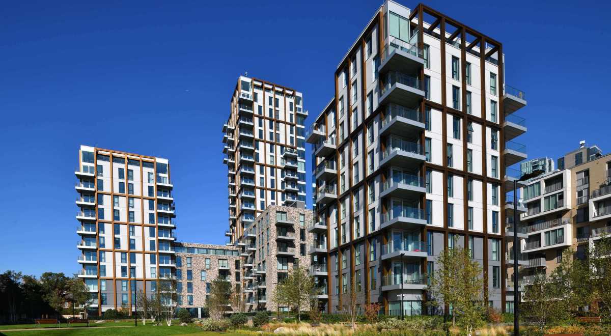 伦敦·伍贝里湖景苑 Woodberry Down 外立面